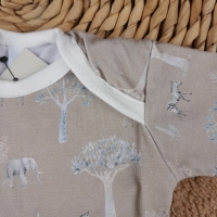 Shirtje beige met savannedieren