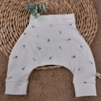 Baggy pants offwhite met kleine roze bloempjes